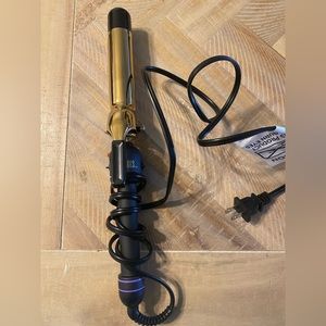 Hot Tools 1 1/2 in barrel curling iron